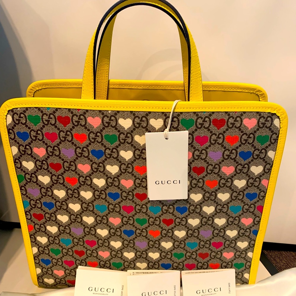 Gucci GG Supreme Monogram Children Heart Print Tote Multicolor